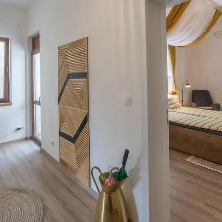 Apartman Linden House - A Lovely In