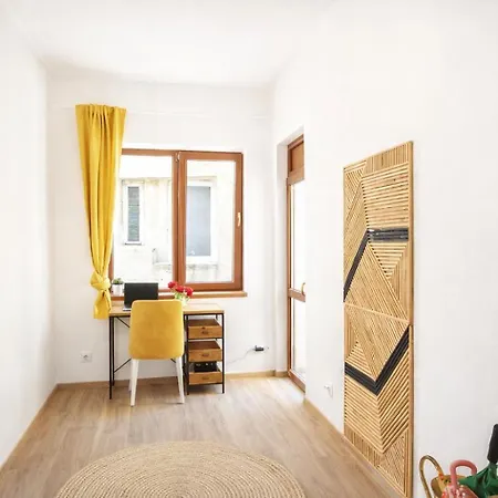 Linden House Flat Warna