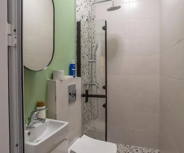 Linden House Flat *